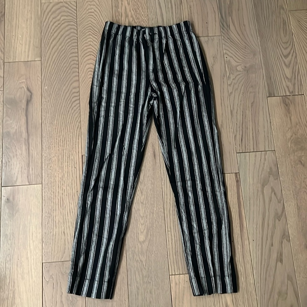 Brandy Melville stripe Pants, fits likr XS, NWOT